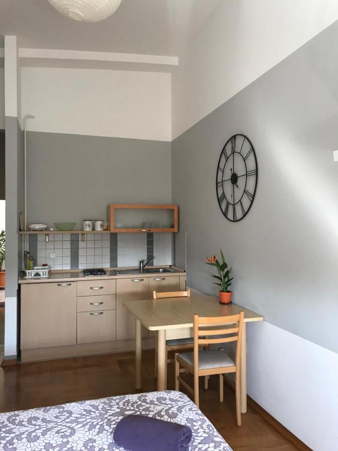 Apartments 4 Karla Загреб Экстерьер фото